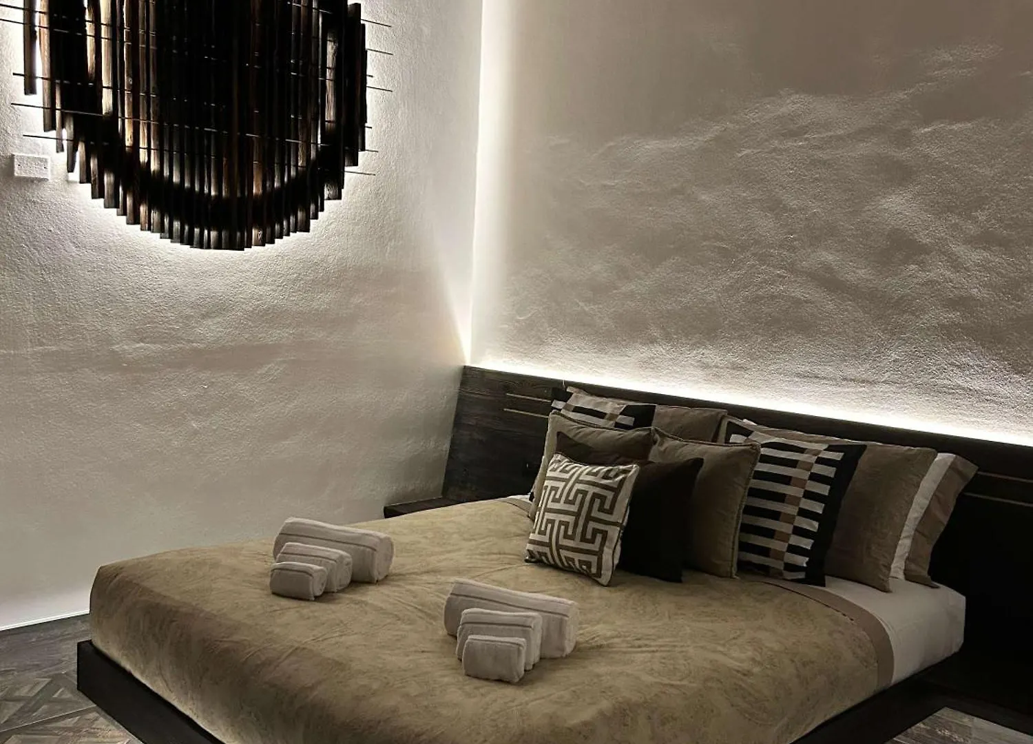 Opus Firenze Turandot Suite location
